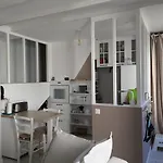 T2 Au Pied Du Chateau Sans Vis A Vis Appartement *