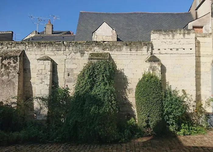 Apartment T2 Au Pied Du Chateau Sans Vis A Vis Saumur